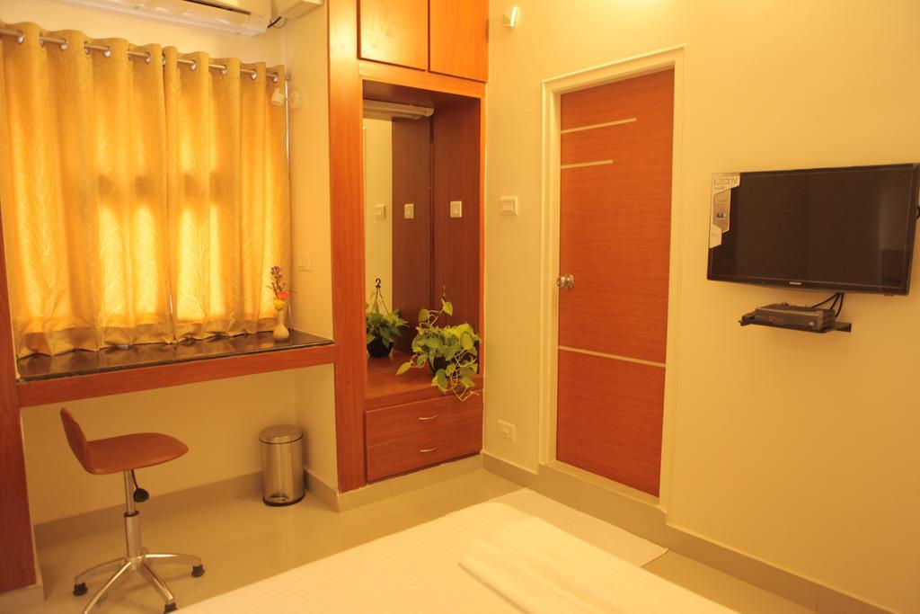 Hotel Our Nest Hyderabad Exterior foto