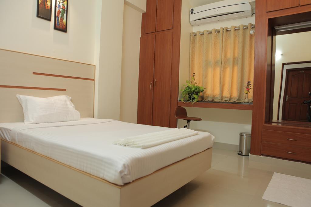 Hotel Our Nest Hyderabad Zimmer foto