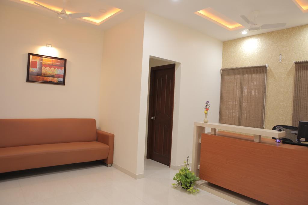 Hotel Our Nest Hyderabad Exterior foto