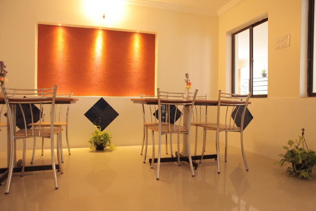 Hotel Our Nest Hyderabad Exterior foto